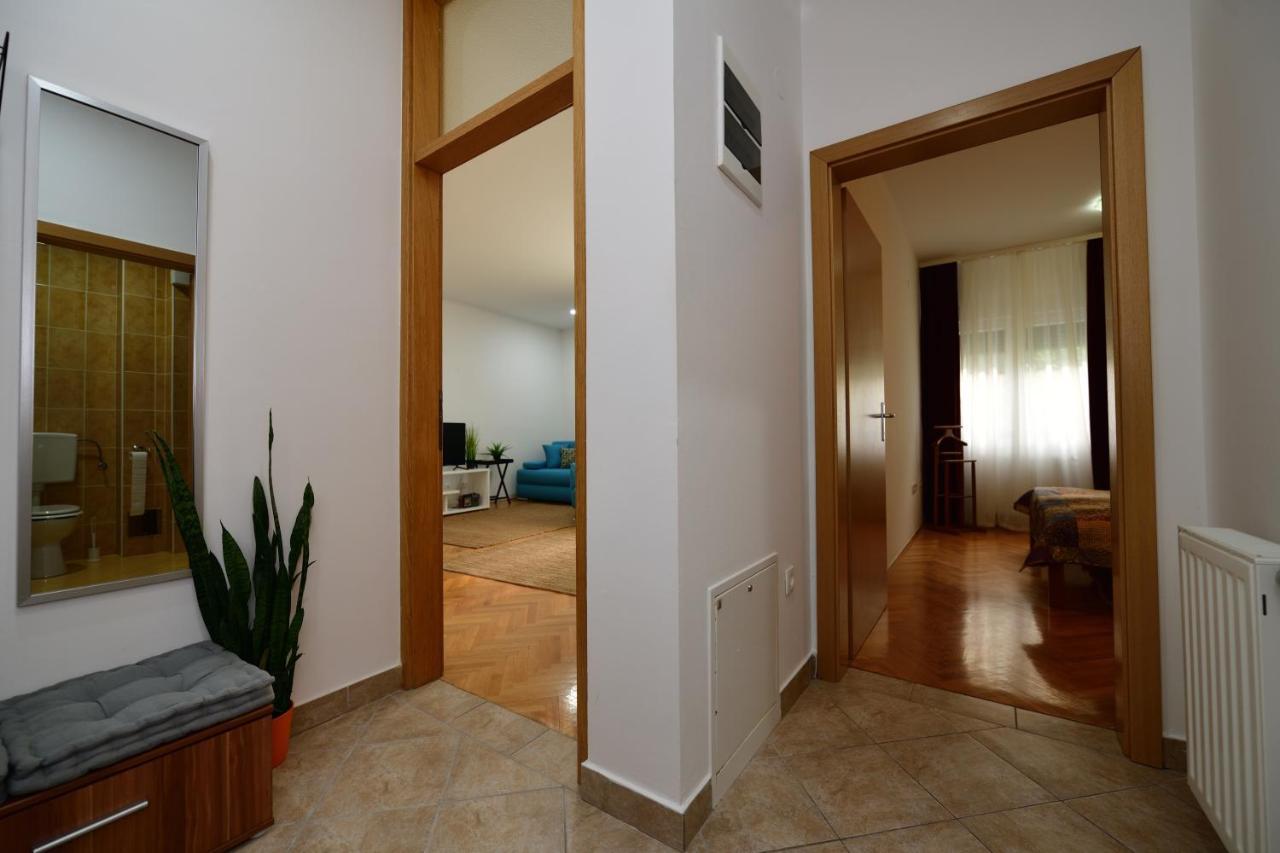 Apartman Miran 오시예크 외부 사진